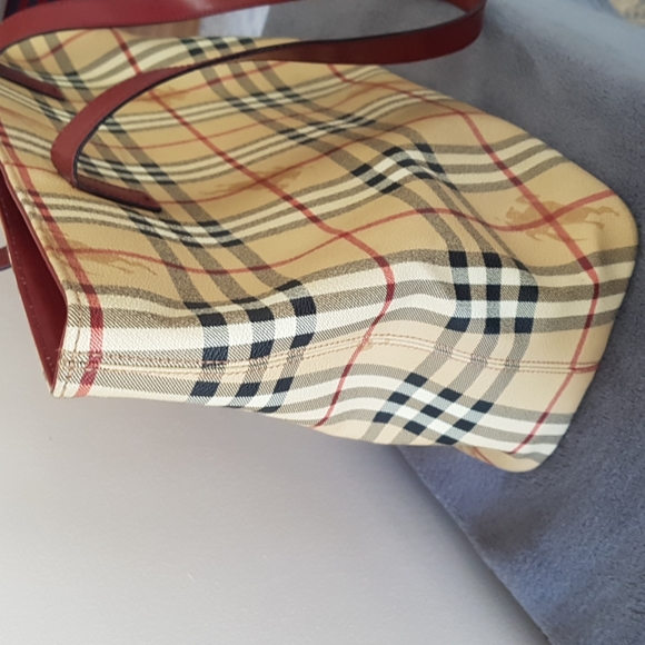 Burberry Beige Haymarket Check Canvas Shopper Large - Picture 6 of 15